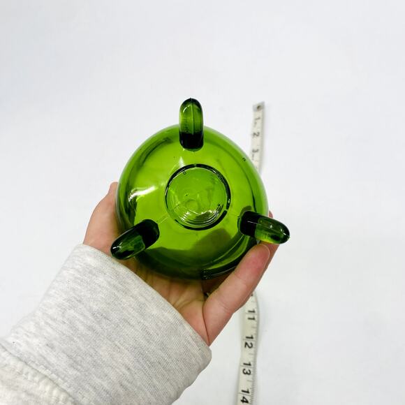 LE Smith smooth 3 Toe Swung Vase Avocado Green Glass Mid Century Vantage - Picture 4 of 5